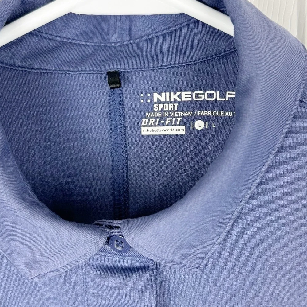 Nike *size large